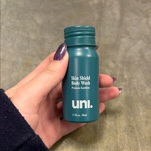 Uni Skin Shield Body Wash Mini